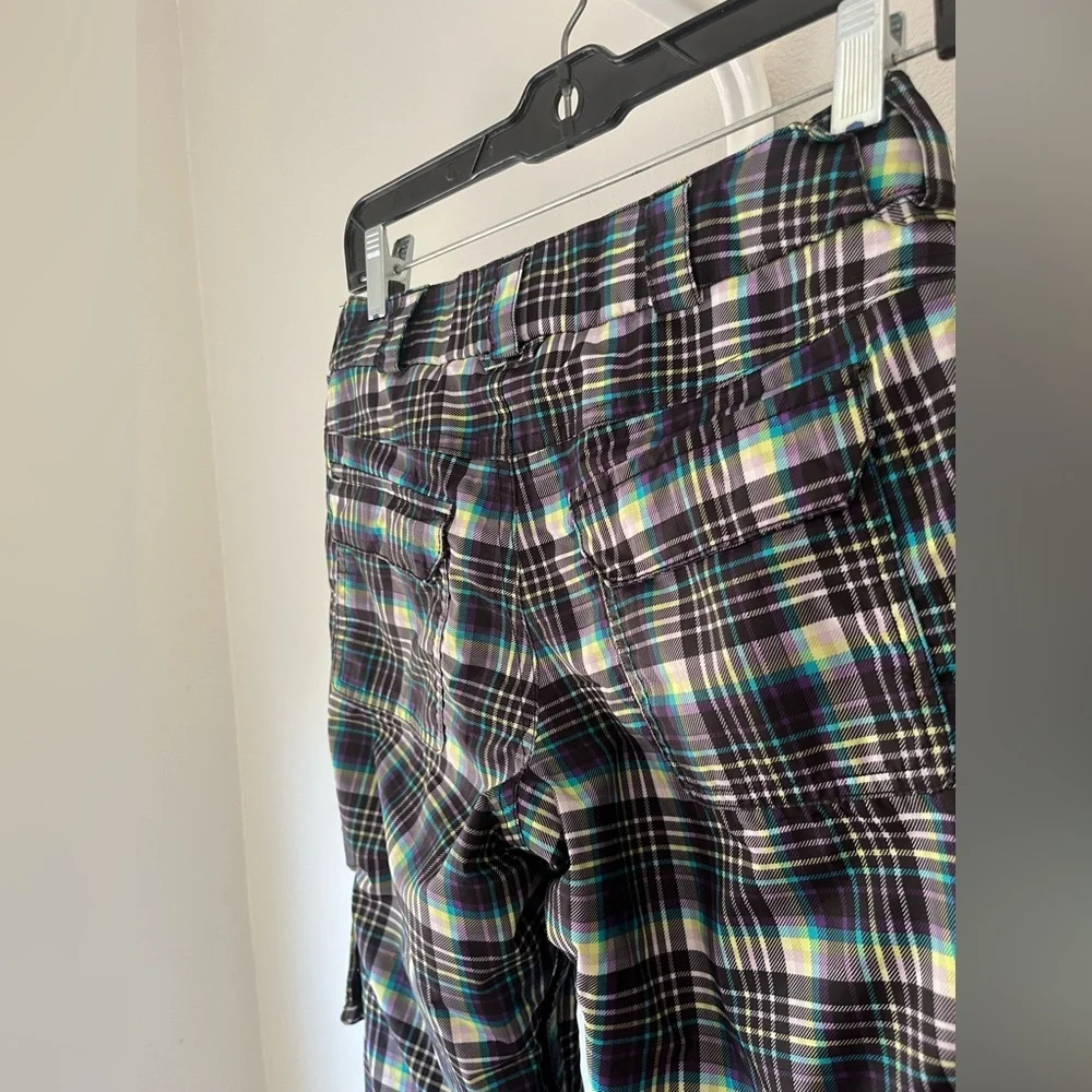 Burton girls Plaid Snow Pants - Picture 6 of 9